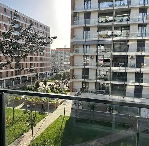 Eden - Modern 2br In Center 公寓 地拉那