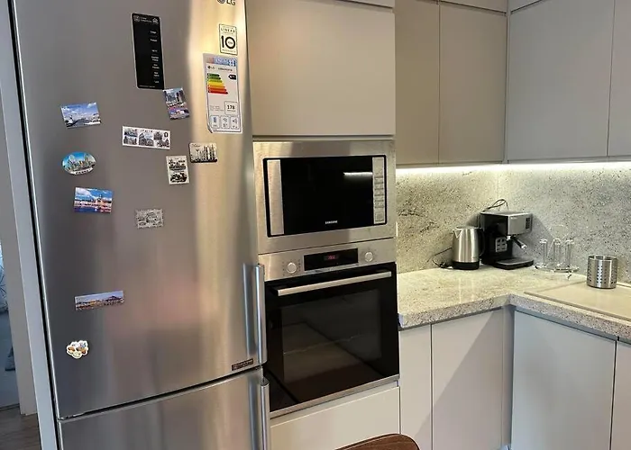 Eden - Modern 2br In Center 地拉那