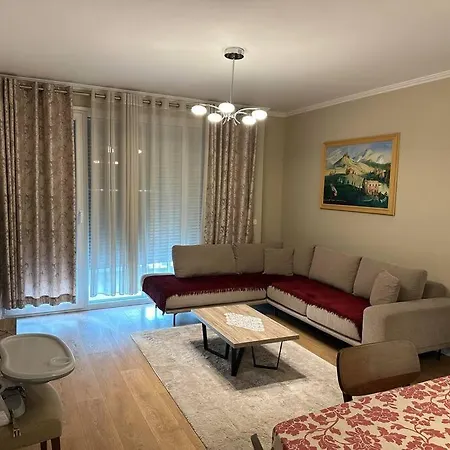 Family Friendly 2 Bedroom Eden Gardens Center Tirana